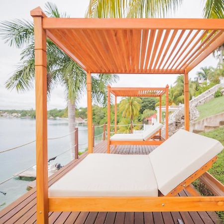 Hotel Villa Esmeralda Bacalar Exteriör bild